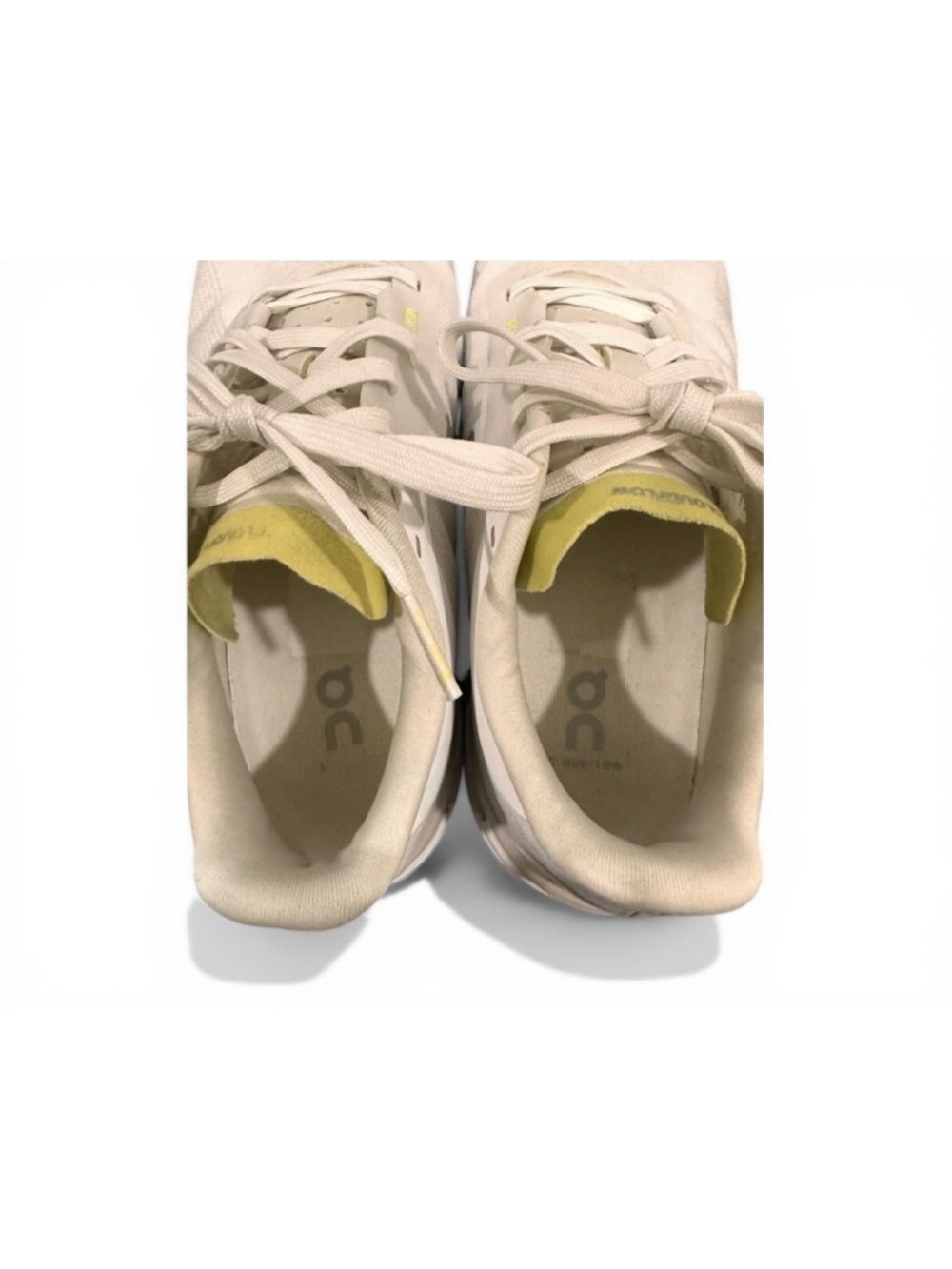 On Running Cloudflow Women’s 8.5 White Running Shoes Lace Up Athletic - Picture 8 of 12